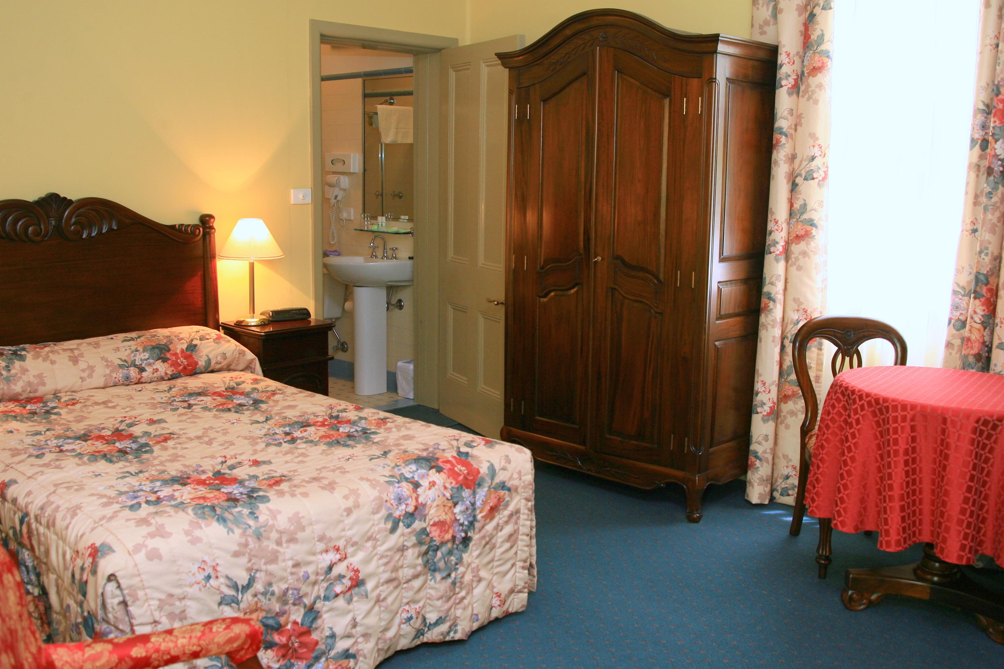 Avonmore On The Park Boutique Hotel 4*
