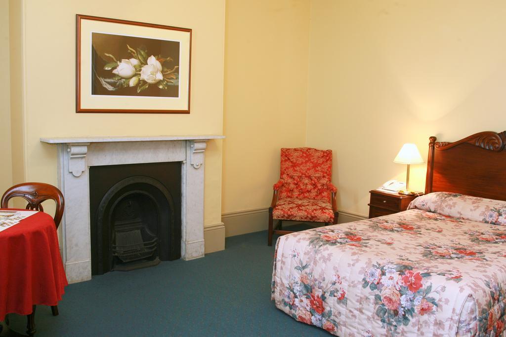 Avonmore On The Park Boutique Hotel