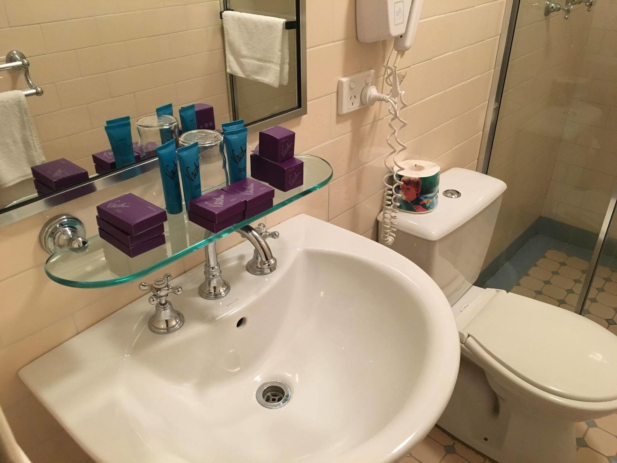 Hotel Avonmore On The Park Boutique 4*