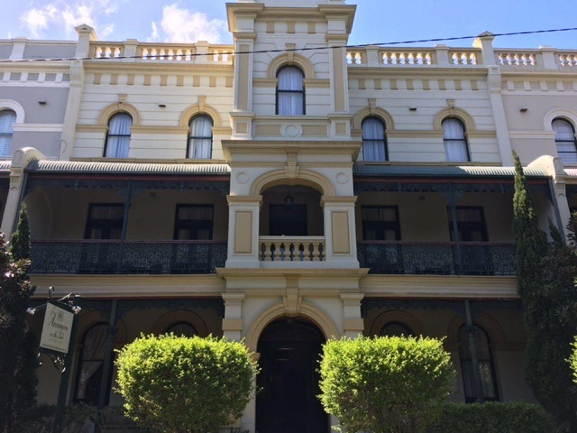 Avonmore On The Park Boutique Hotel
