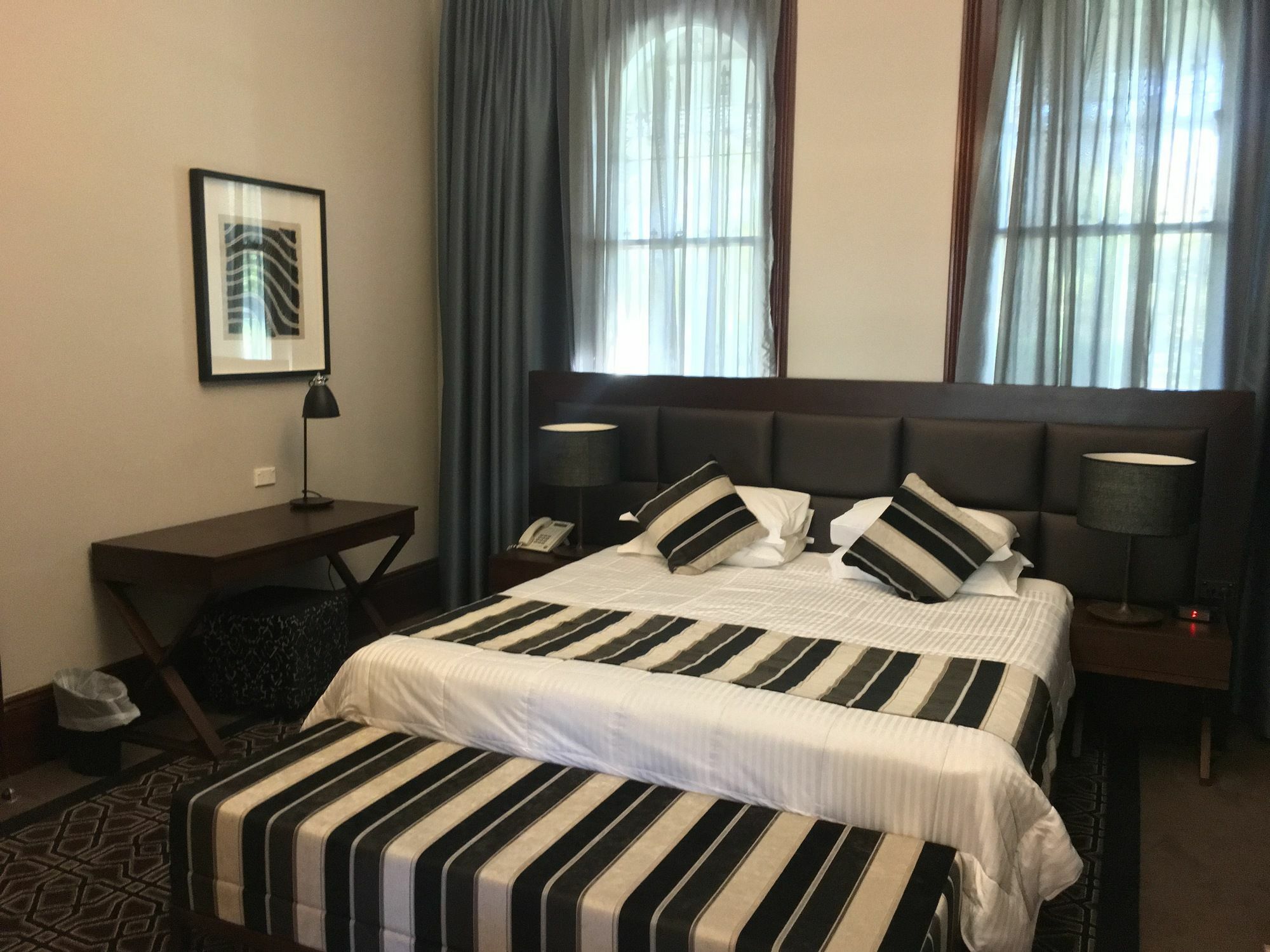 Hotel Avonmore On The Park Boutique